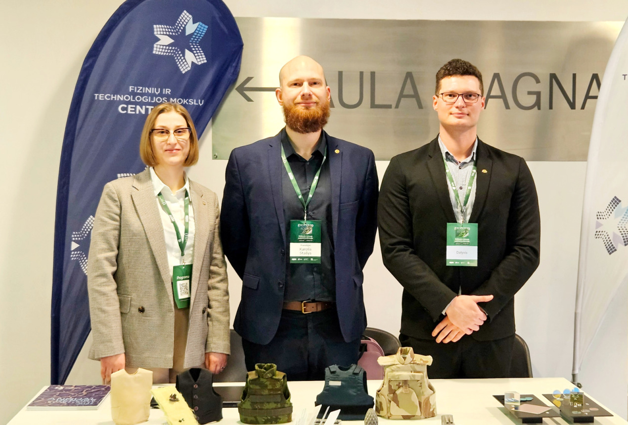 FTMC Inovacijų ir technologijų tarnybos atstovai Irina Fiodorova, dr. Karolis Stašys ir Mantas Skaržinskas. FTMC nuotrauka